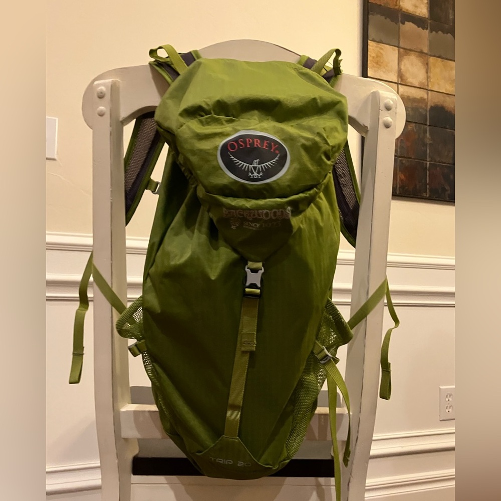 Osprey Trip 20 Green Backpack Lightweight Hiking Bag